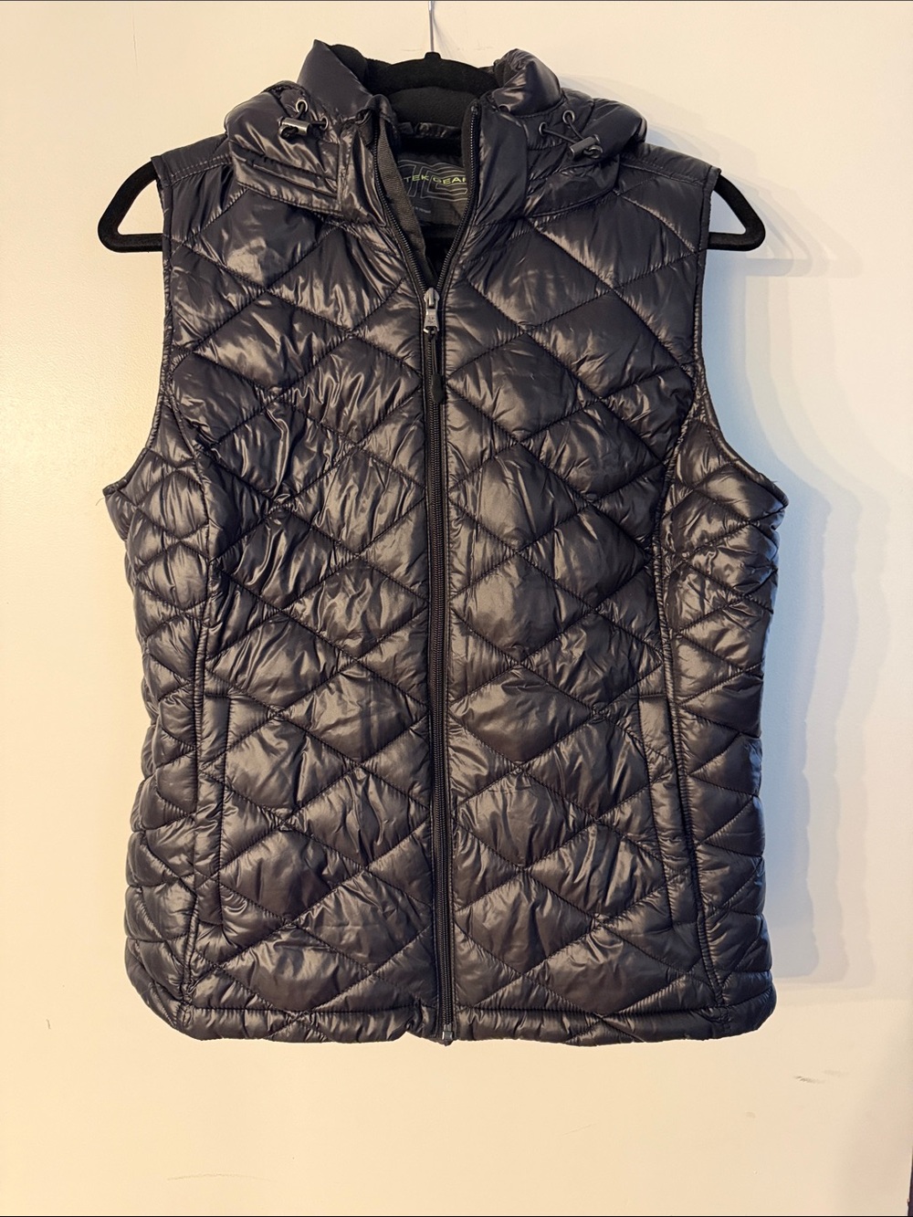 Tek Gear - Quilted Hooded Packable Vest - Black